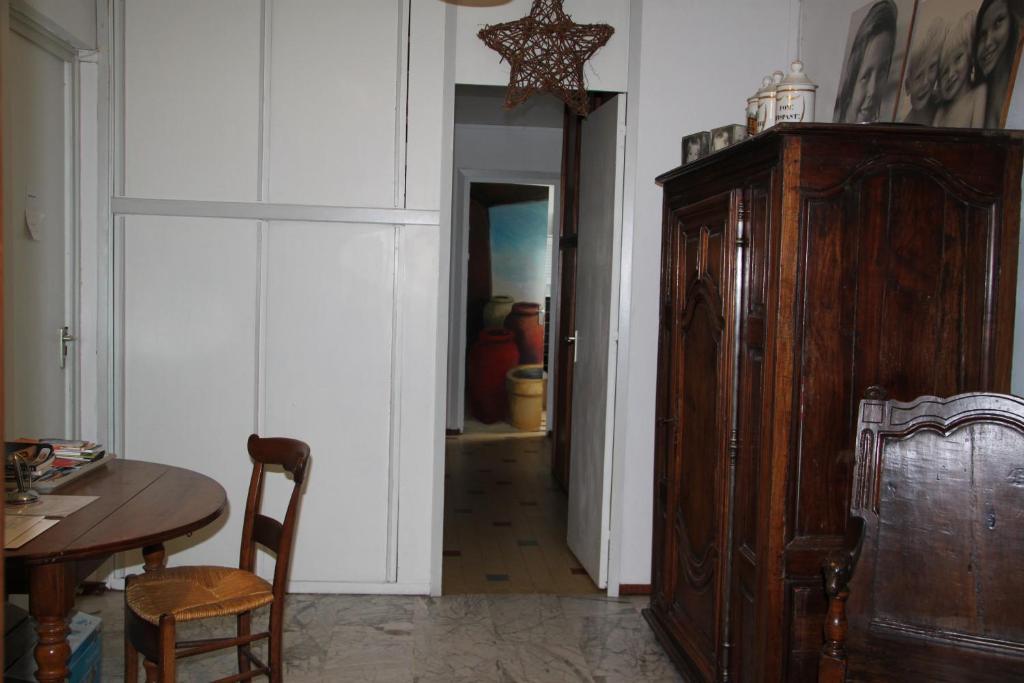 Bed and Breakfast Les Hauts De Perrache Сент-Фуа-ле-Ліон Екстер'єр фото